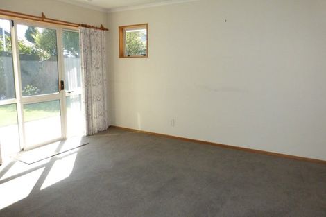 Photo of property in 4 Fuchsia Place, Halswell, Christchurch, 8025