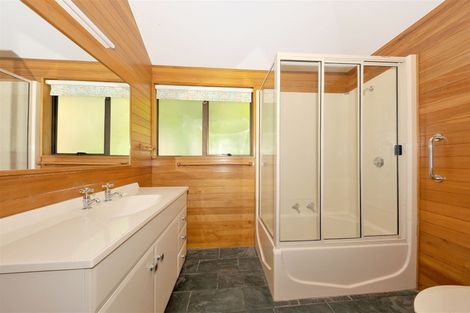 Photo of property in 17 Heybridge Lane, Hillsborough, Christchurch, 8022