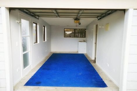 Photo of property in 165 Royal Road, Massey, Auckland, 0614