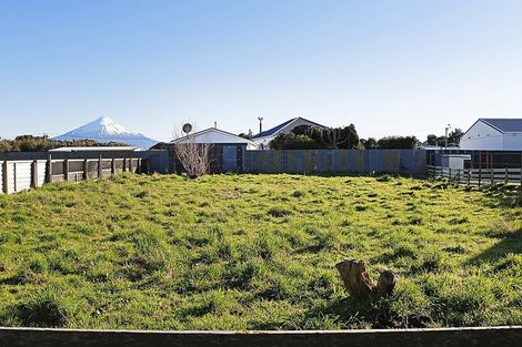 Photo of property in 9 Kauae Street, Manaia, 4612