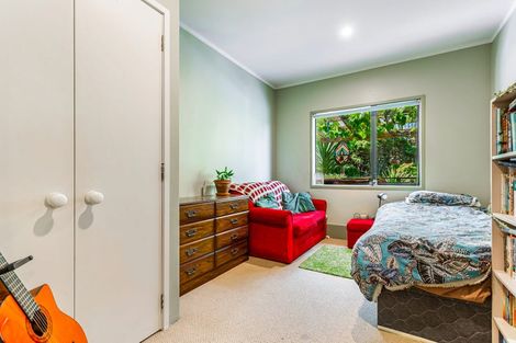 Photo of property in 47 Constable Road, Muriwai, Waimauku, 0881