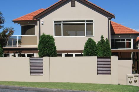 Photo of property in 9 Churchill Road, Murrays Bay, Auckland, 0630