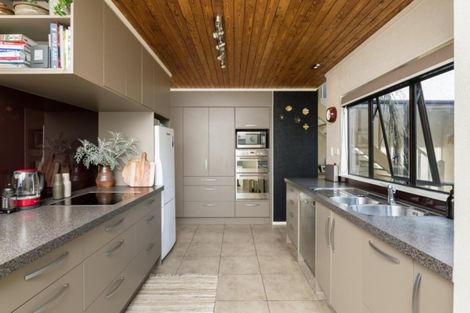 Photo of property in 141 Haukore Street, Hairini, Tauranga, 3112