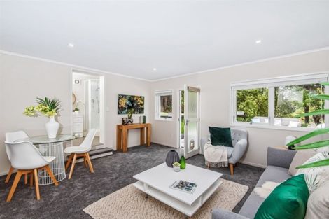 Photo of property in 98 Park Hill Road, Birkenhead, Auckland, 0626