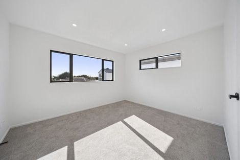 Photo of property in 10 Clendon Place, Manurewa, Auckland, 2102