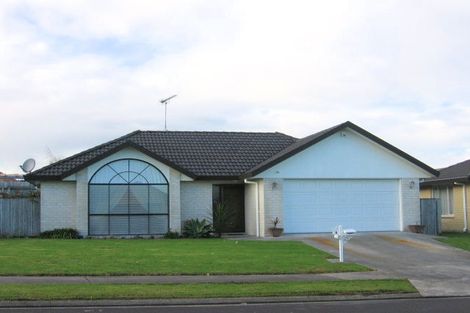 Photo of property in 8 Glanworth Place, Dannemora, Auckland, 2016