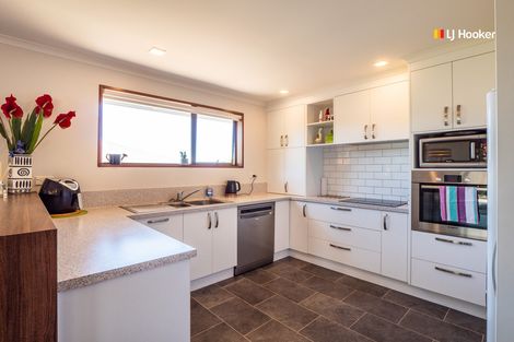 Photo of property in 11 Howorth Road, Fairfield, Dunedin, 9018