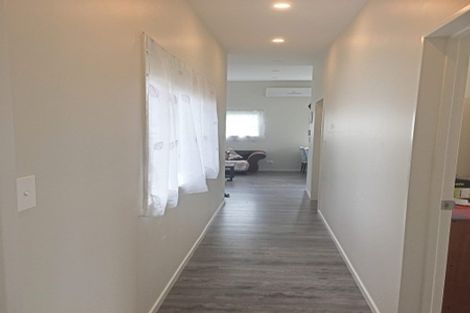 Photo of property in 109 Reeves Road, Pakuranga Heights, Auckland, 2010