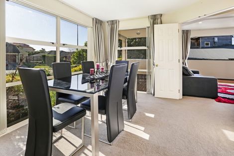 Photo of property in 43 Navigation Drive, Whitby, Porirua, 5024