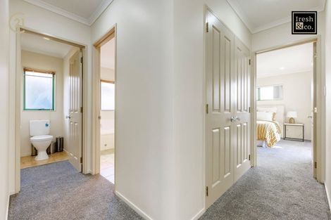 Photo of property in 22 Mt Lebanon Crescent, The Gardens, Auckland, 2105