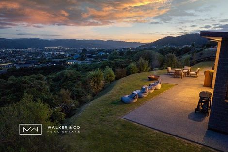 Photo of property in 51 Percy Kinsman Crescent, Riverstone Terraces, Upper Hutt, 5018