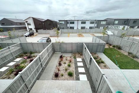 Photo of property in 10 Park Green Avenue, Rosehill, Papakura, 2113