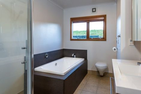 Photo of property in 166 Morgans Road, Grovetown, Blenheim, 7273