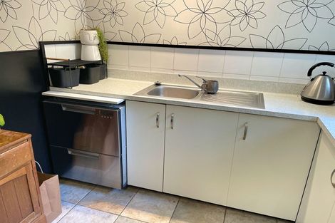 Photo of property in 7/10 Hunter Street, Hamilton Lake, Hamilton, 3204