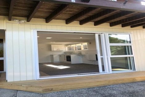 Photo of property in 20 Ensign Place, Hillcrest, Auckland, 0627