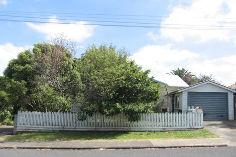 Photo of property in 11 Golf Avenue, Otahuhu, Auckland, 1062