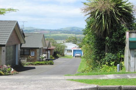 Photo of property in 194d Wellington Street, Pukekohe, 2120