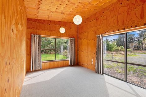 Photo of property in 327 Catherwoods Road, Cust, Rangiora, 7471