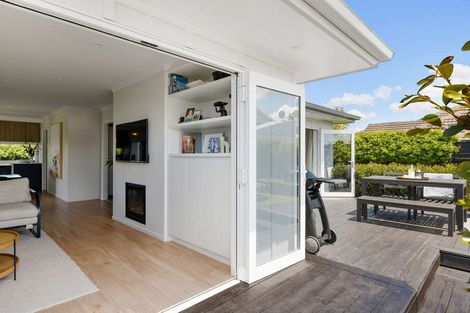 Photo of property in 78 Grey Street, Cambridge, 3434