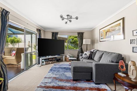 Photo of property in 27a Mill Road, Clive, 4102