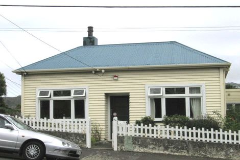 Photo of property in 126 Daniell Street, Newtown, Wellington, 6021