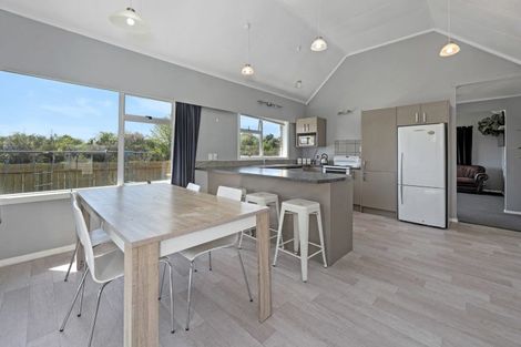 Photo of property in 22 Neil Road, Fairy Springs, Rotorua, 3015