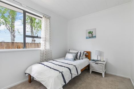 Photo of property in 20 Chesley Place, Half Moon Bay, Auckland, 2012