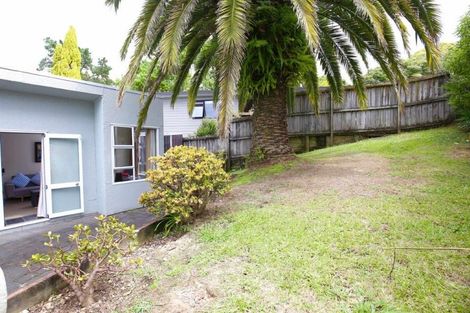 Photo of property in 1/728 Beach Road, Browns Bay, Auckland, 0630