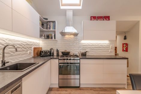 Photo of property in 60 Rue Balguerie, Akaroa, 7520