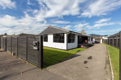 Photo of property in 92 Sparks Road, Hoon Hay, Christchurch, 8025