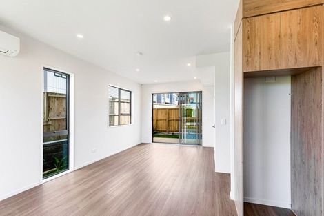 Photo of property in 1/22 Coniston Avenue, Te Atatu South, Auckland, 0610