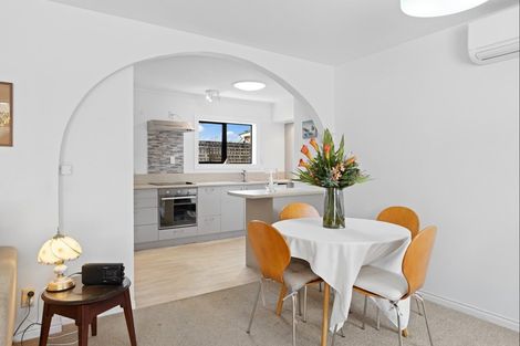 Photo of property in 2/16 Riverside Road, Orewa, 0931