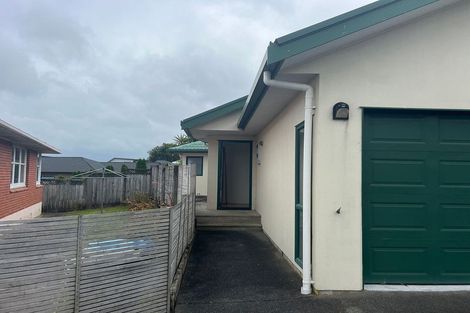 Photo of property in 2/59 Hillsborough Road, Hillsborough, Auckland, 1042