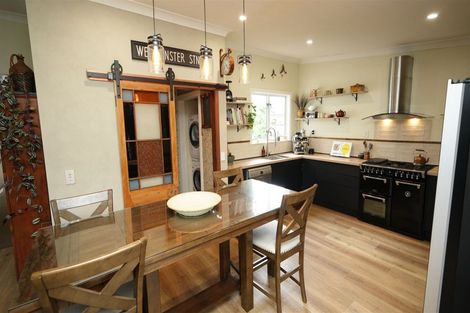 Photo of property in 52 Port Street West, Feilding, 4702