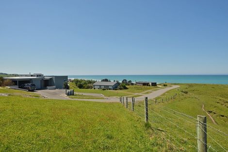 Photo of property in 23 Rochdale Road, Riversdale Beach, Masterton, 5872