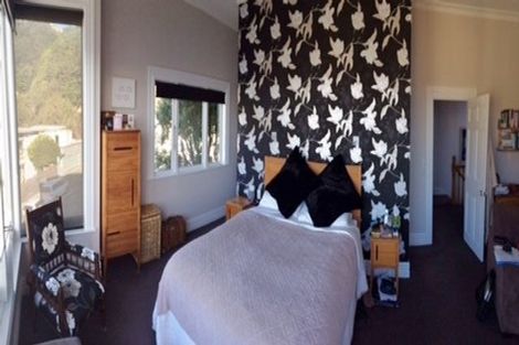 Photo of property in 5 Moeller Street, Mount Victoria, Wellington, 6011