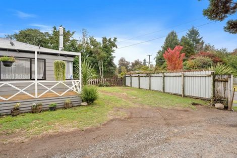 Photo of property in 10 Tongariro Road, Turangi, 3334