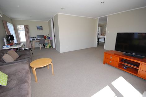 Photo of property in 10 Waylen Place, Burswood, Auckland, 2013