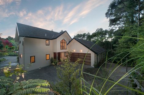 Photo of property in 182b Forest Hill Road, Waiatarua, Auckland, 0612