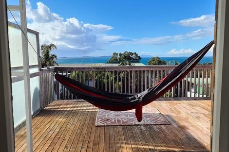 Photo of property in 114 Pacific Parade, Army Bay, Whangaparaoa, 0930