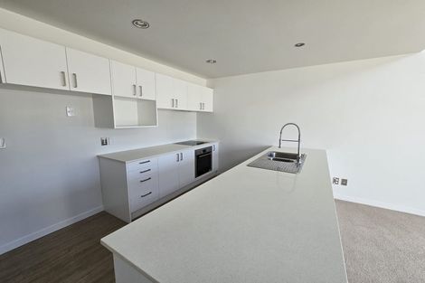 Photo of property in 2d/136 Stancombe Road, Flat Bush, Auckland, 2016