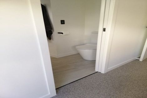 Photo of property in 2/8 Cecil Road, Milford, Auckland, 0620