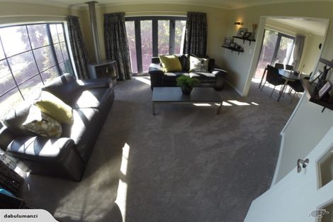 Photo of property in 153 Ruapehu Drive, Fitzherbert, Palmerston North, 4410