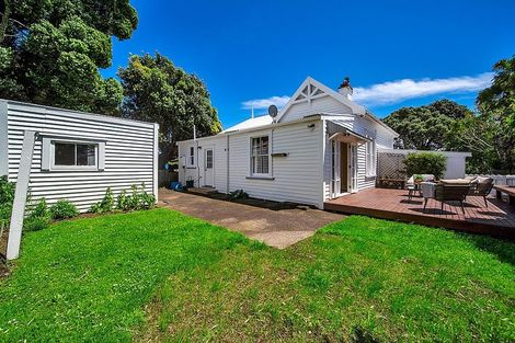 Photo of property in 47 Doralto Road, Frankleigh Park, New Plymouth, 4310
