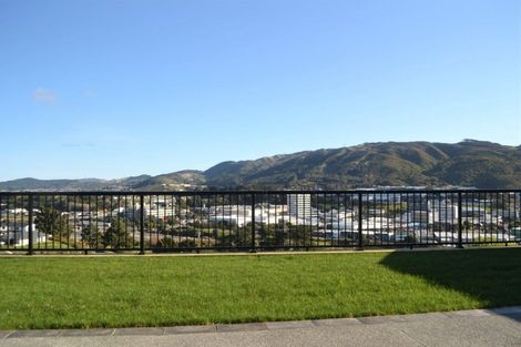 Photo of property in 18a Omaka Place, Aotea, Porirua, 5024