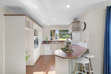 Photo of property in 76 Nielsen Gardens, Rototuna, Hamilton, 3210
