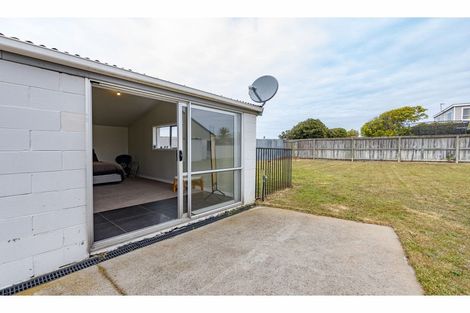 Photo of property in 8 Pandora Street, North New Brighton, Christchurch, 8083