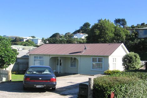 Photo of property in 35a Bassett Road, Johnsonville, Wellington, 6037