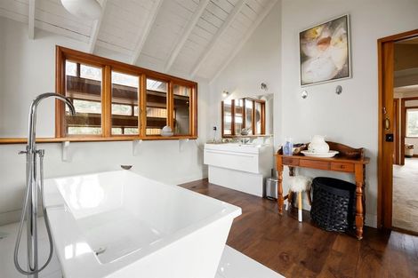 Photo of property in 31 Opoia Road, Hamilton East, Hamilton, 3216