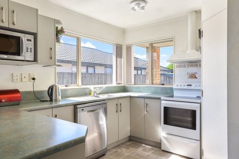 Photo of property in 7 Ashmore Place, Fairy Springs, Rotorua, 3015